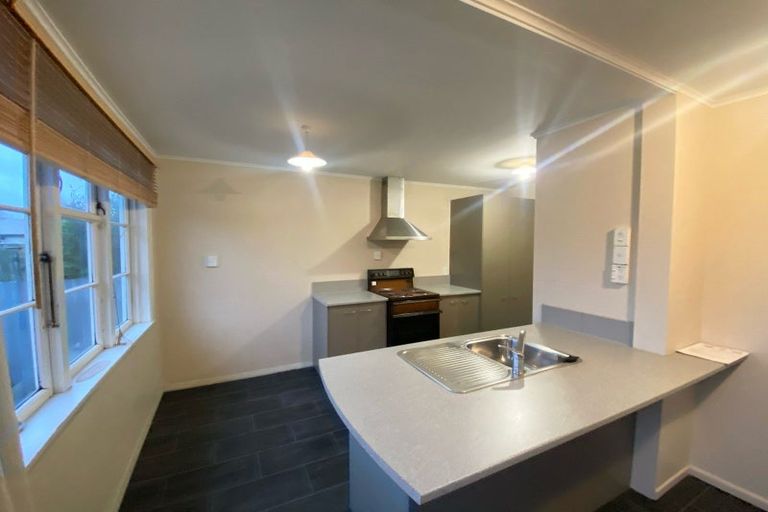 Photo of property in 5 Brookside Terrace, Bryndwr, Christchurch, 8053