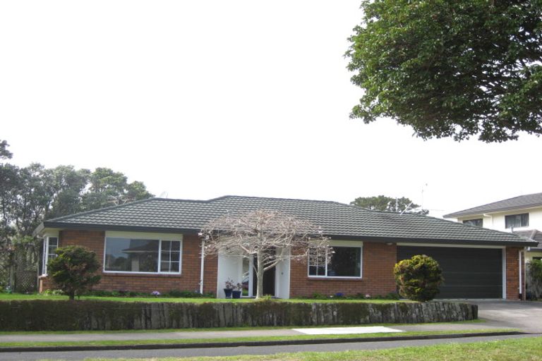 Photo of property in 55 Victoria Road, New Plymouth, 4310