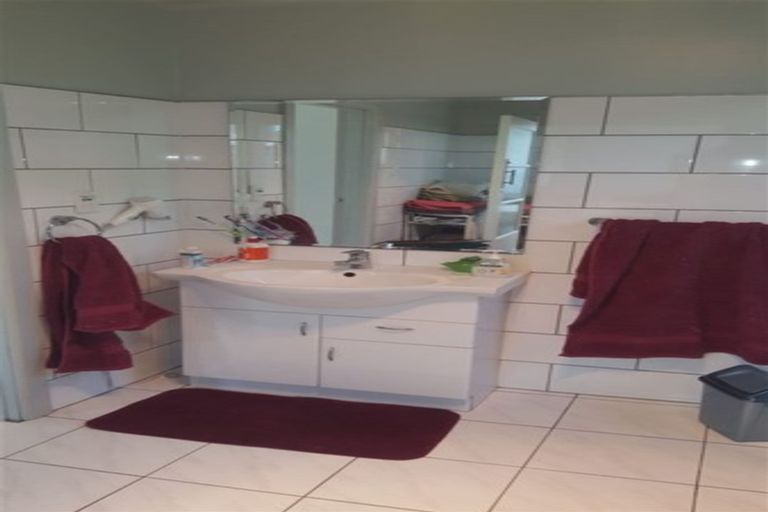 Photo of property in 16 Turnbull Street, Pareora, 7912