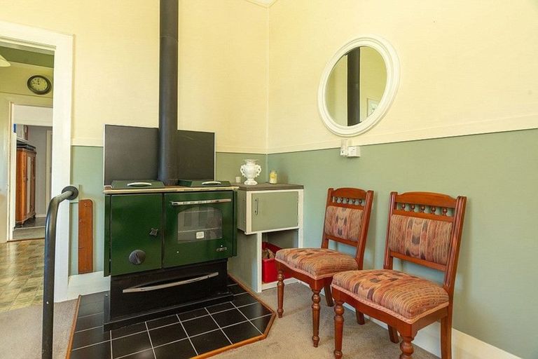 Photo of property in 13 Old Beach Road, Kohukohu, 0491