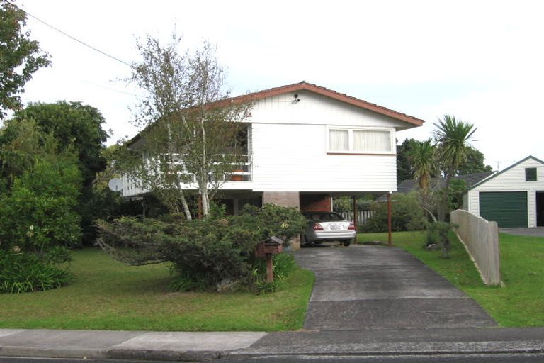 Photo of property in 89 Tiroroa Avenue, Te Atatu South, Auckland, 0610