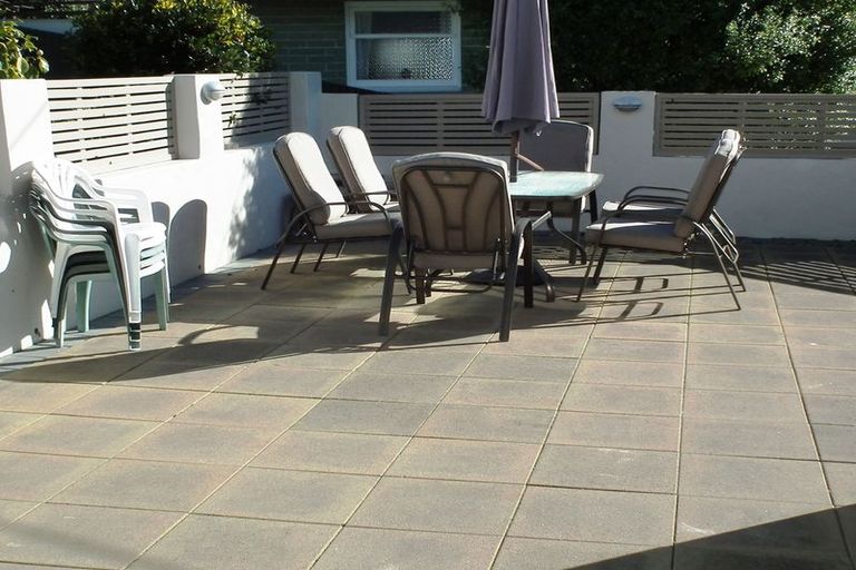 Photo of property in 8 Solway Street, Holmes Hill, Oamaru, 9401