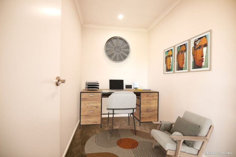 Photo of property in 73 Tahuna Minhinnick Drive, Glenbrook, 2681