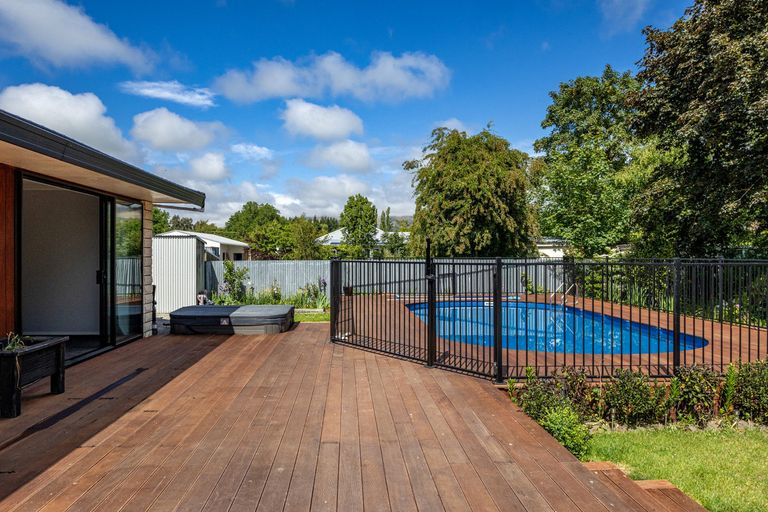 Photo of property in 18 North Street, Fairlie, 7925