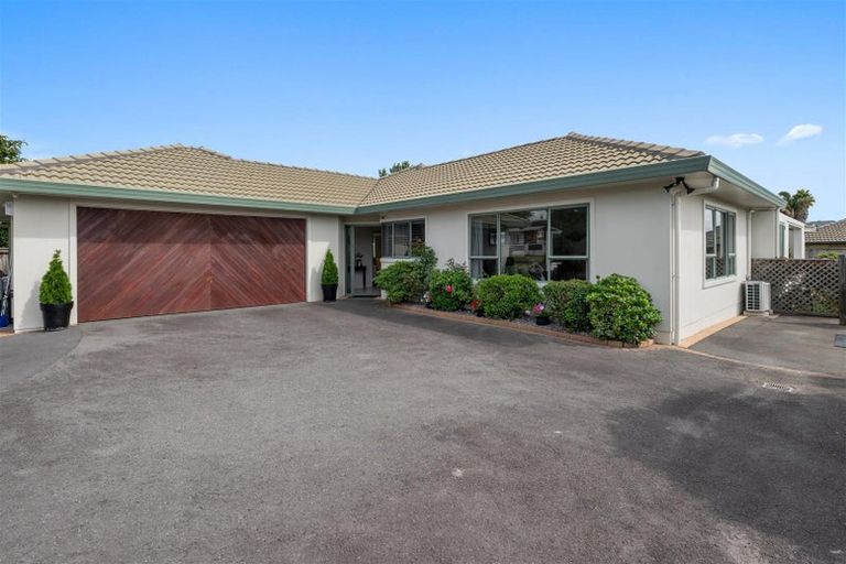 Photo of property in 57 Basley Road, Owhata, Rotorua, 3010