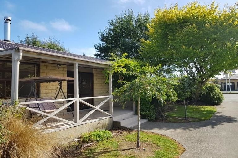 Photo of property in 685 Queens Drive, Waikiwi, Invercargill, 9810