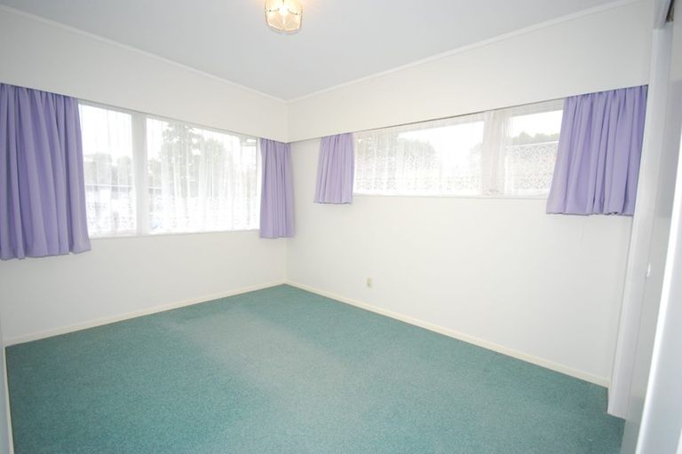 Photo of property in 19 Maxwelton Drive, Mairangi Bay, Auckland, 0630