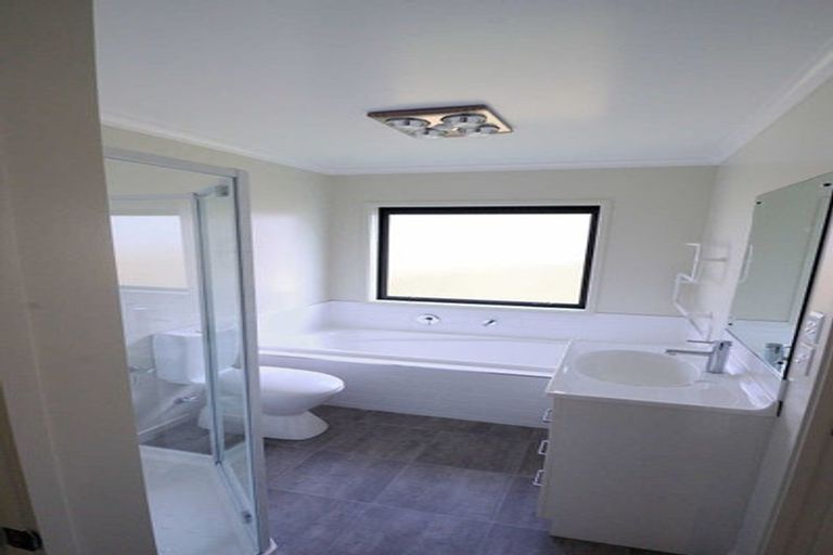 Photo of property in 40 Hodgkinson Road, Pegasus, 7612