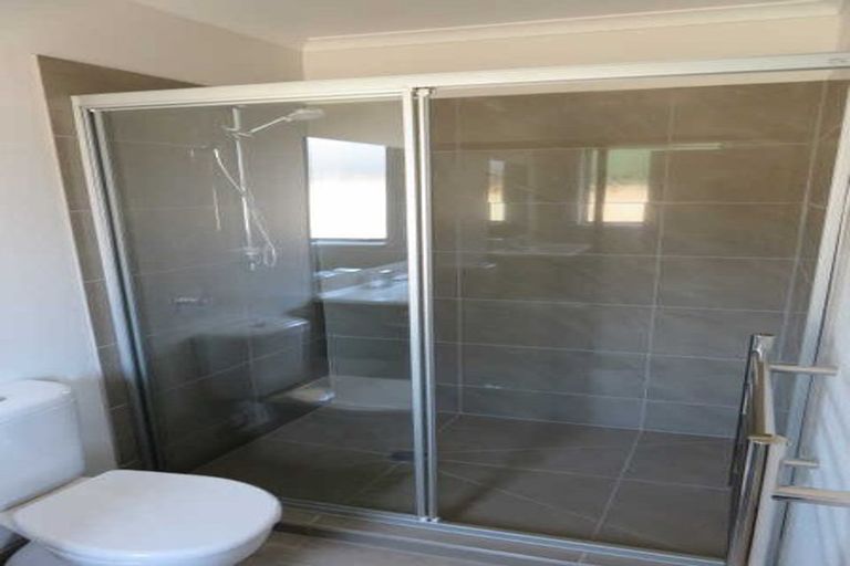 Photo of property in 281 Dixon Road, Fitzroy, Hamilton, 3206