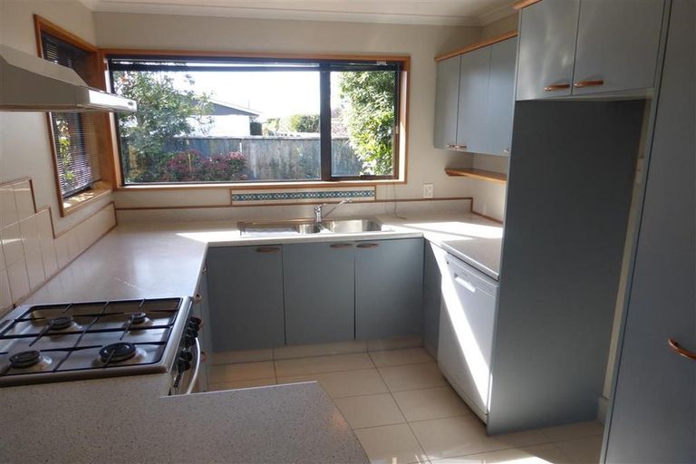 Photo of property in 32 Checketts Avenue, Halswell, Christchurch, 8025