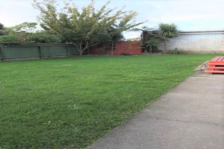 Photo of property in 64a Kirk Street, Otaki, 5512