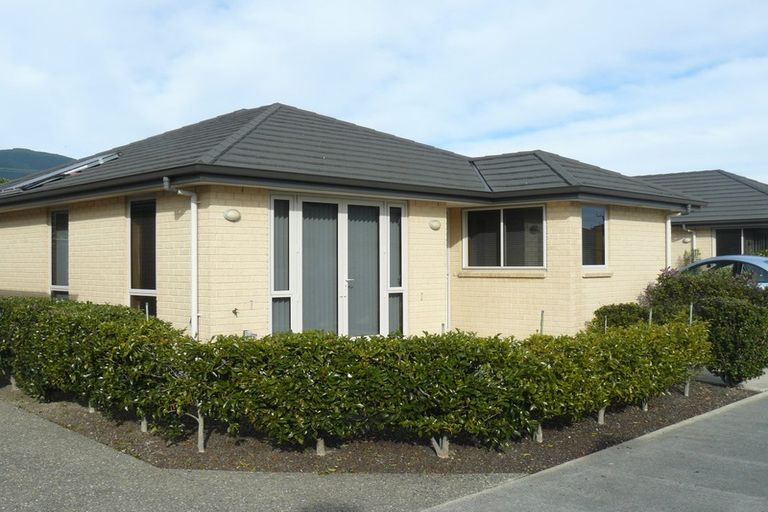 Photo of property in 4a Andrew Street, Stoke, Nelson, 7011