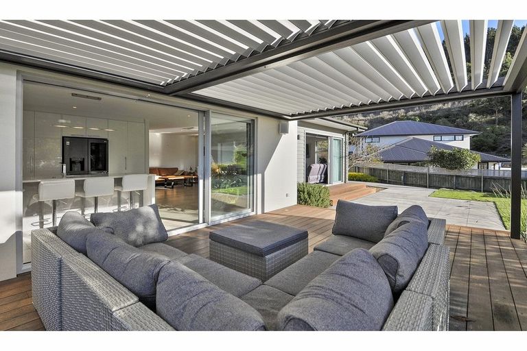 Photo of property in 42 Alderson Avenue, Hillsborough, Christchurch, 8022