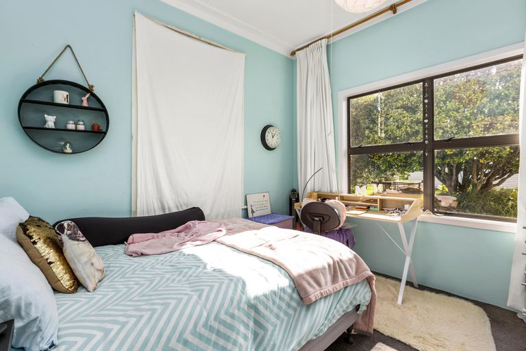 Photo of property in 66 Newton Road, Raglan, Te Mata, 3894