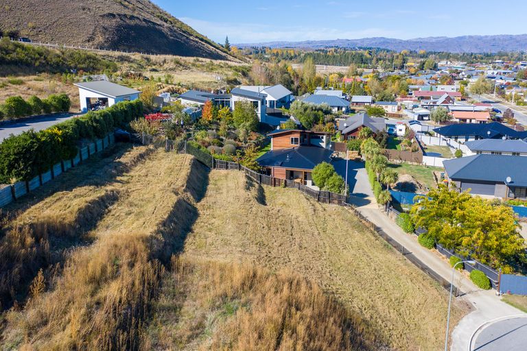 Photo of property in 5 Mcmurray Place, Clyde, 9330