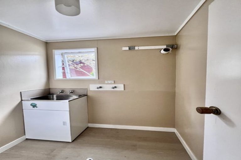 Photo of property in 2/51 Rajkot Terrace, Broadmeadows, Wellington, 6035