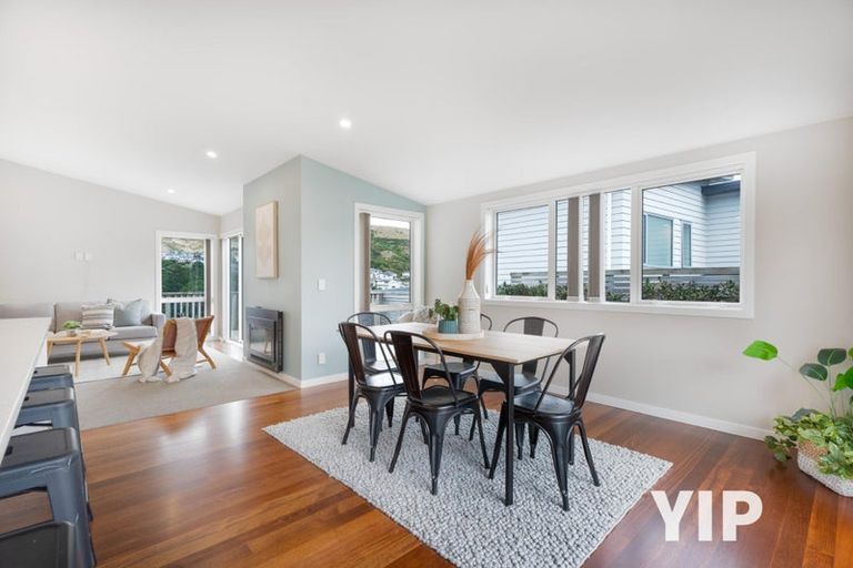 Photo of property in 14 Crompton Avenue, Churton Park, Wellington, 6037