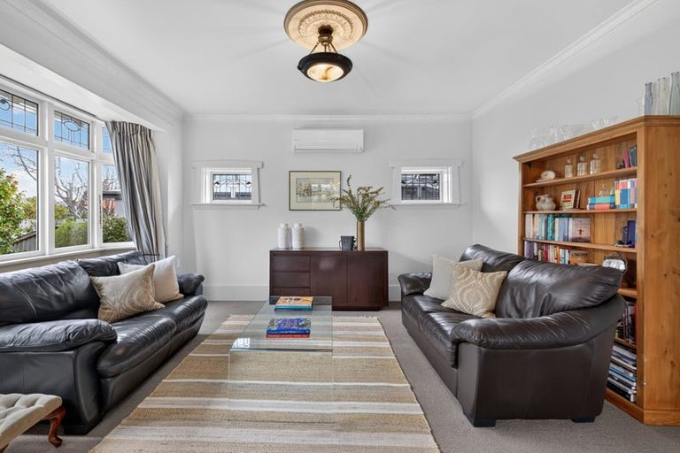 Photo of property in 77 Tomes Road, St Albans, Christchurch, 8052