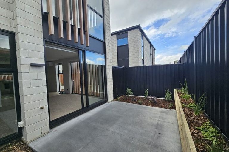 Photo of property in 9/1460 Cameron Road, Greerton, Tauranga, 3112