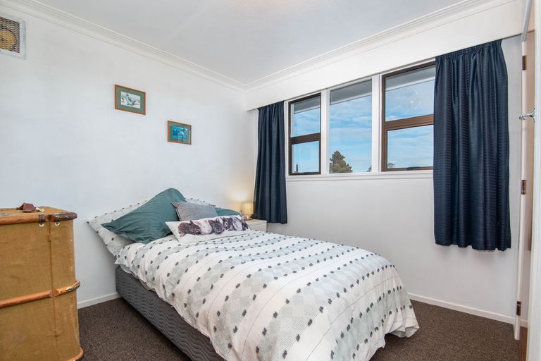 Photo of property in 5 Duthie Street, Milton, 9220