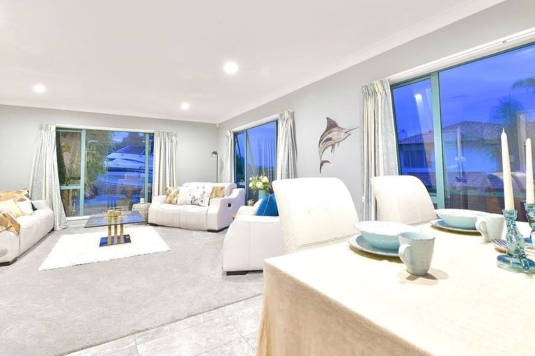 Photo of property in 72 Island View Drive, Gulf Harbour, Whangaparaoa, 0930