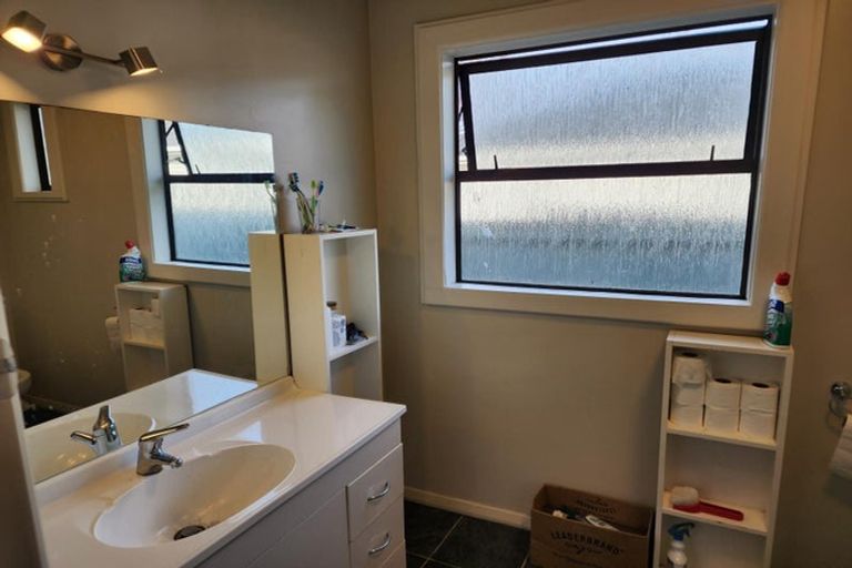 Photo of property in 49 Balgay Street, Upper Riccarton, Christchurch, 8041