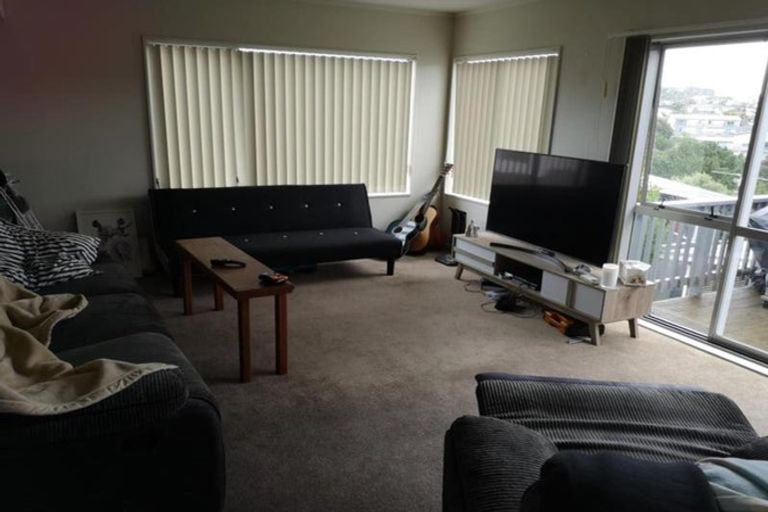 Photo of property in 64e Sheridan Terrace, Johnsonville, Wellington, 6037