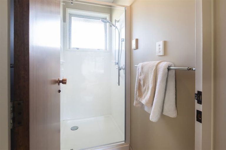 Photo of property in 53 Sayers Crescent, Ilam, Christchurch, 8041