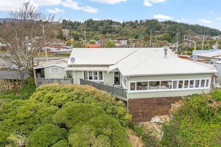 Photo of property in 1185 Fergusson Drive, Clouston Park, Upper Hutt, 5018