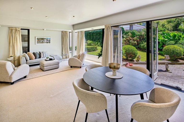 Photo of property in Highwic, 5/32 Hobson Street, Thorndon, Wellington, 6011