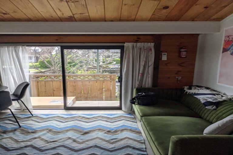 Photo of property in 94 Glen Lynne Avenue, Queenwood, Hamilton, 3210