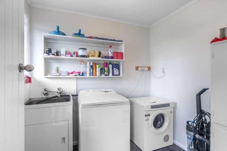 Photo of property in 37 Ash Street, Newfield, Invercargill, 9812