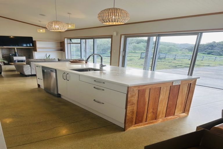 Photo of property in 71 Jude Road, Mangawhai, Kaiwaka, 0573