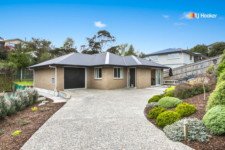 Photo of property in 7 Eastbank Street, Waverley, Dunedin, 9013