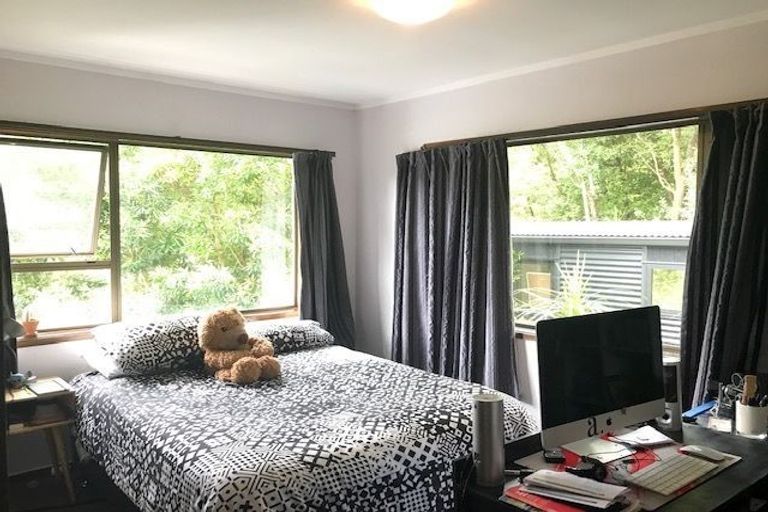 Photo of property in 14 Flavia Close, Torbay, Auckland, 0630