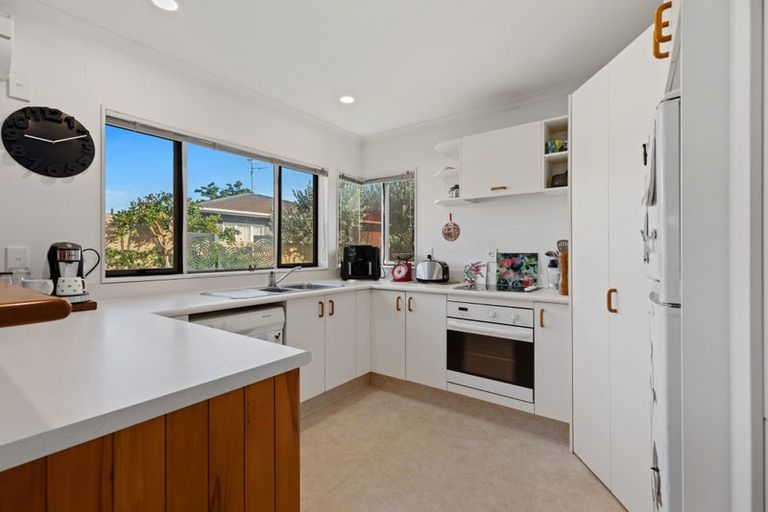 Photo of property in 56b Pemberton Crescent, Greerton, Tauranga, 3112