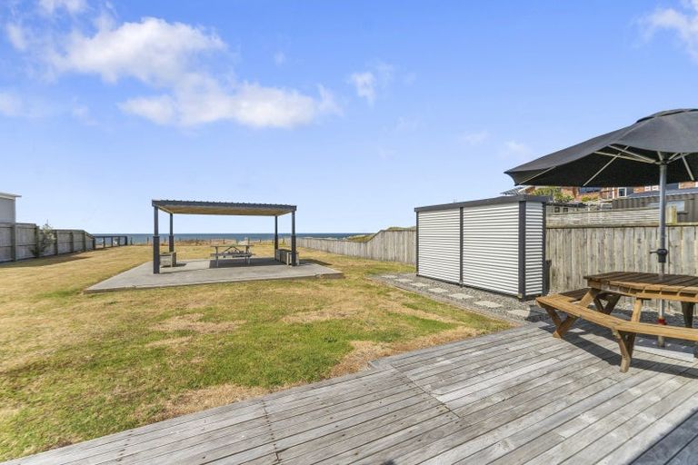 Photo of property in 95 Pukehina Parade, Pukehina, Te Puke, 3189