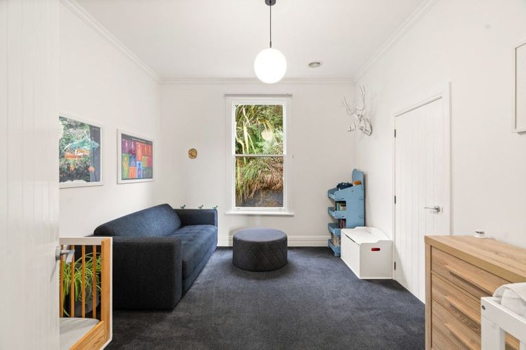 Photo of property in 3 Strathmore Crescent, Roslyn, Dunedin, 9010