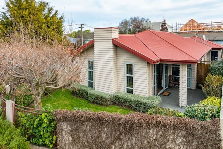 Photo of property in 37 Frank Street, Papanui, Christchurch, 8053
