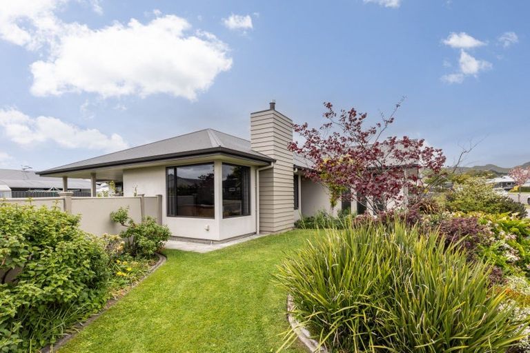 Photo of property in 3 Percy Berry Place, Havelock North, 4130
