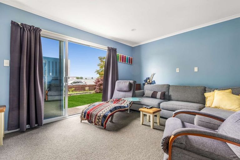 Photo of property in 22 Kowhai Avenue, Edgecumbe, 3120