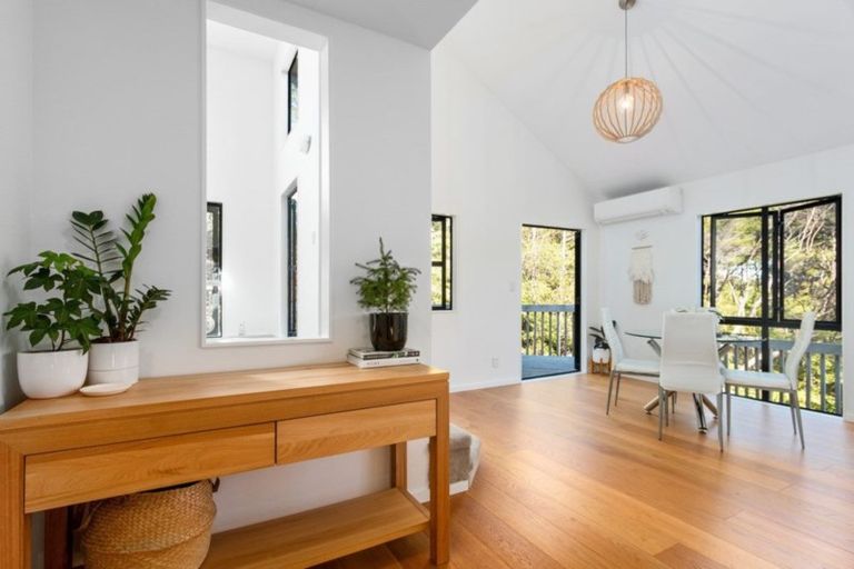 Photo of property in 215 Wright Road, Dairy Flat, Albany, 0794