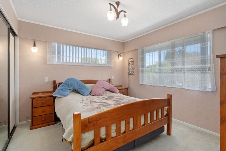 Photo of property in 2 Ngahere Street, Inglewood, 4330