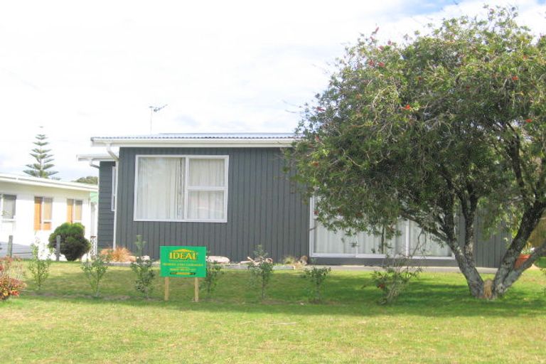 Photo of property in 207 Sylvia Road, Whangamata, 3620