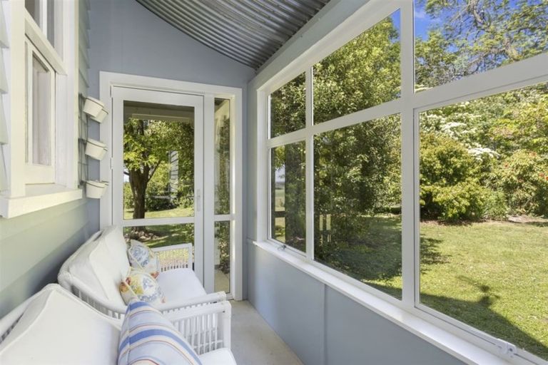 Photo of property in 211 Summerhill Road, Cust, Rangiora, 7471