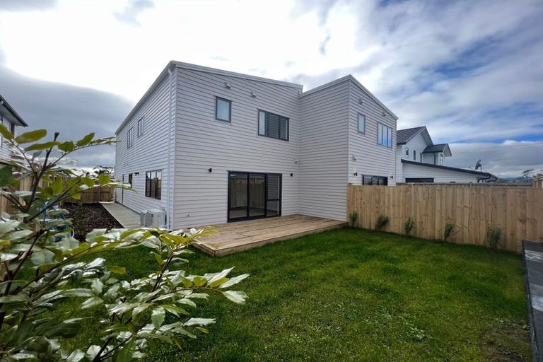Photo of property in 80a Kahui Parade, Karaka, Papakura, 2113