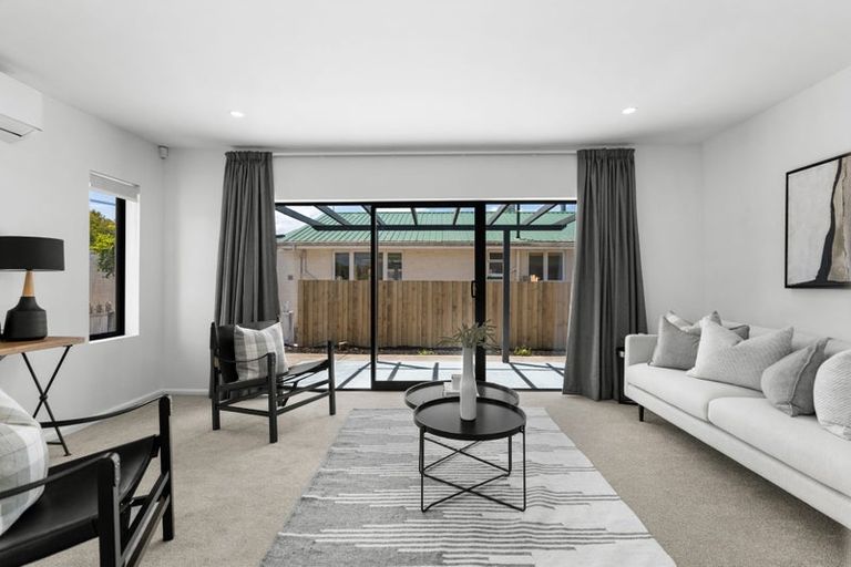 Photo of property in 37 Springbank Street, Bryndwr, Christchurch, 8053