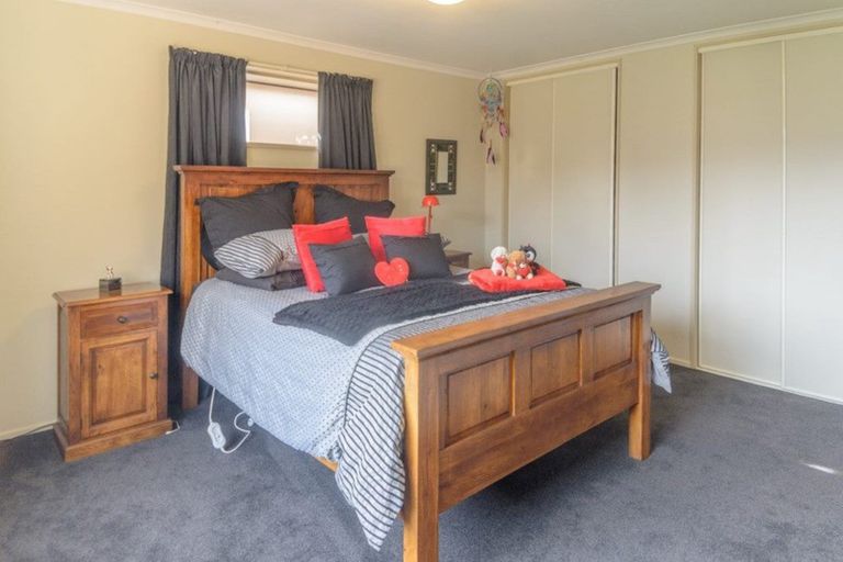 Photo of property in 75 Sneyd Street, Kaiapoi, 7630