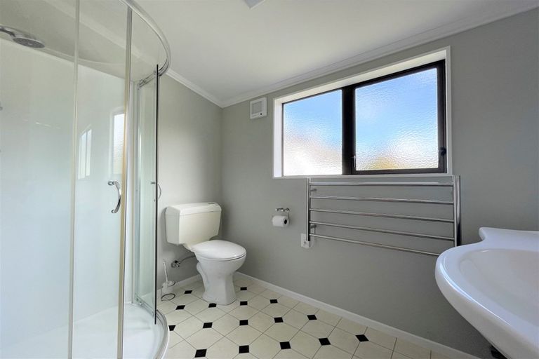 Photo of property in 14b Agra Crescent, Khandallah, Wellington, 6035