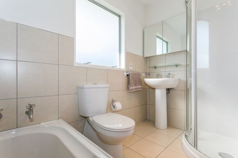 Photo of property in 3 D'arcy Place, Taradale, Napier, 4112